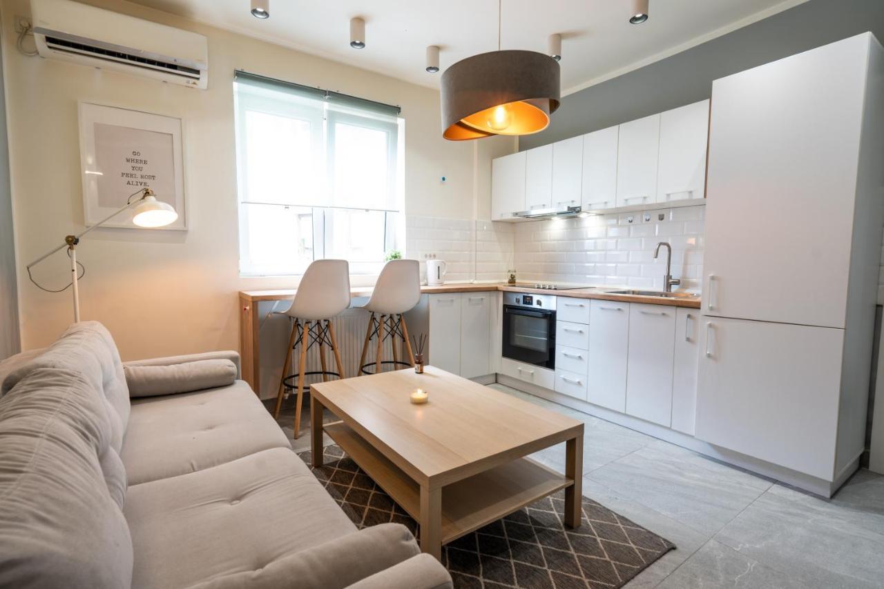 Cozy Design Apartament In Magheru Bucharest Luaran gambar