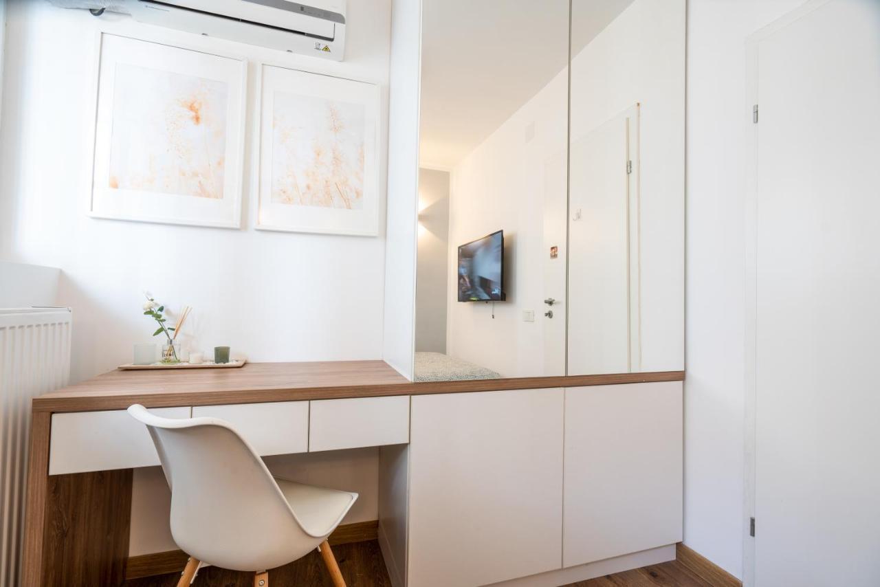 Cozy Design Apartament In Magheru Bucharest Luaran gambar
